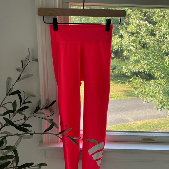 Adidas Aeroready Neon Capri Leggings - Picture 9 of 9